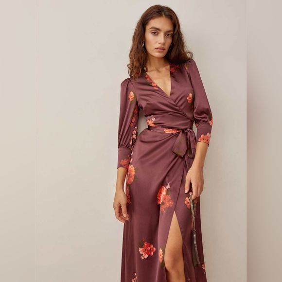 Reformation Merrick Silk Maxi Burgandy Floral Dress Size XS *FLAWED* - Picture 3 of 16